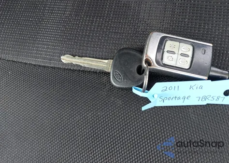 2011 Kia Sportage Lx from USA, damaged, VIN KNDPB3A25B7124656